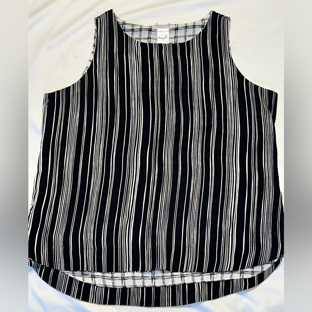 Chicos Reversible Sleeveless Blouse sz 3 NWT